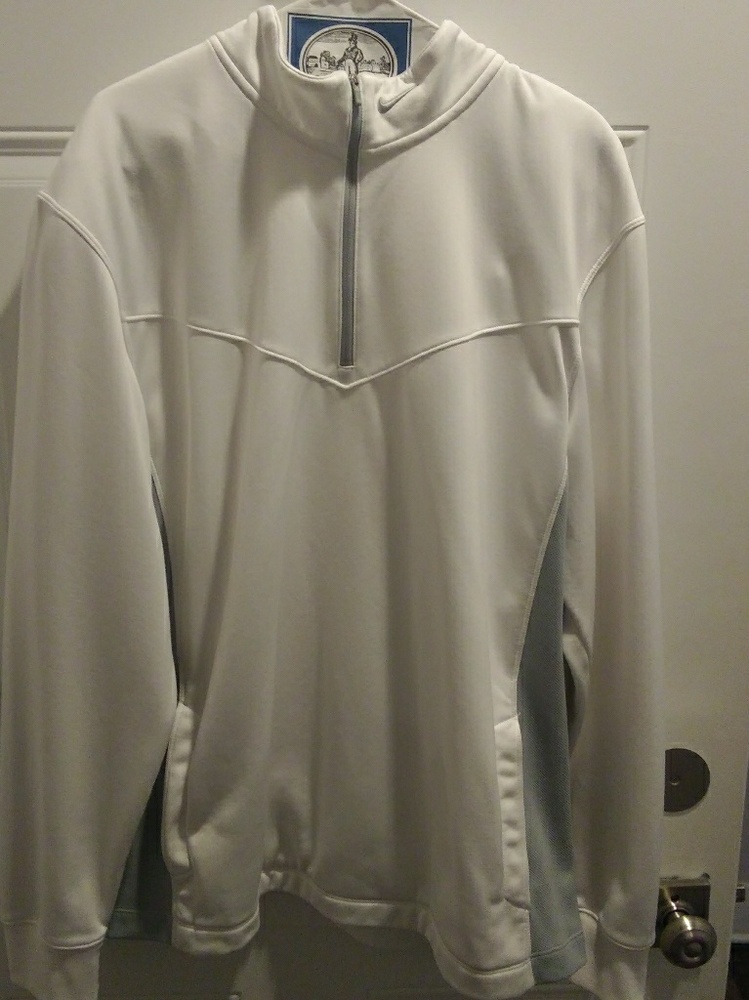 *SALE PRICE* Nike Golf Sweatshirt